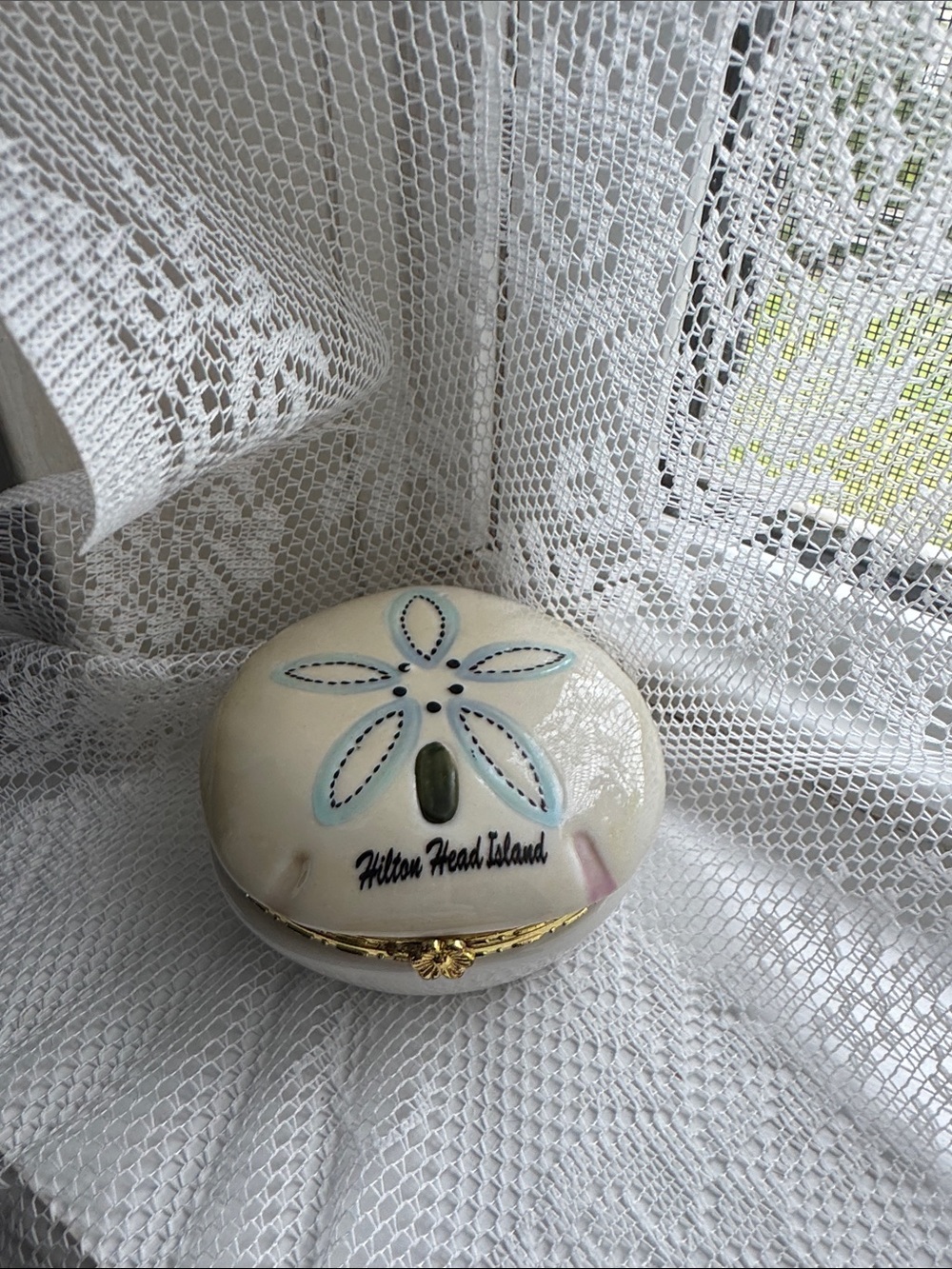 Hilton Head Island Ceramic Sand Dollar Trinket Box - Cream with Blue Accent